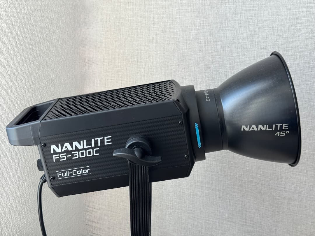 k*s様 NANLITE FS-300C RGBW LEDライト