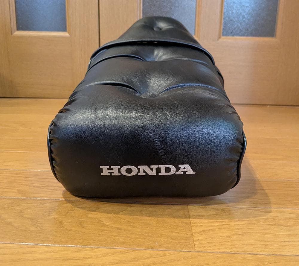 HONDA スティード 400 純正 シート バイク 座面 部品 ホンダ
