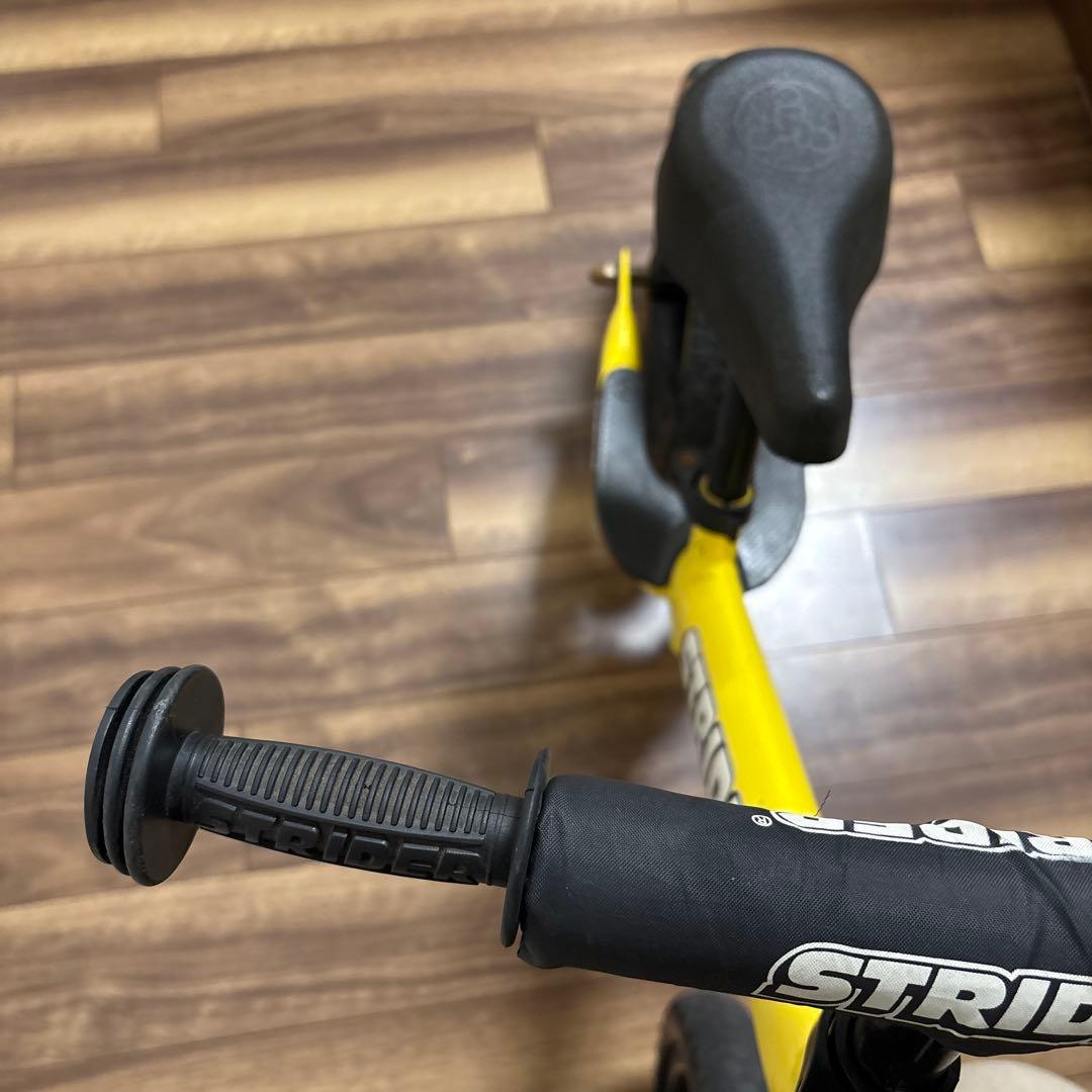 STRIDER スライダー12スポーツ バランスバイク 黄色