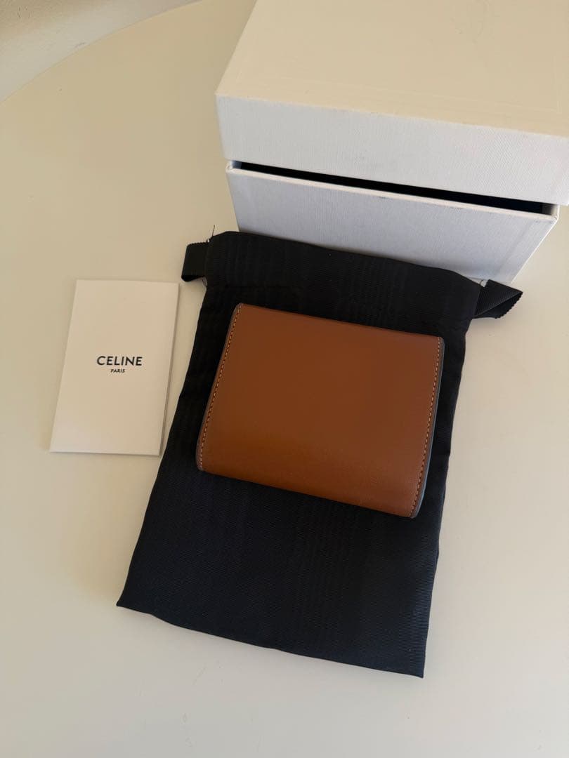 【箱付き】CELINE トリオンフ スモール フラップウォレット ブラウン