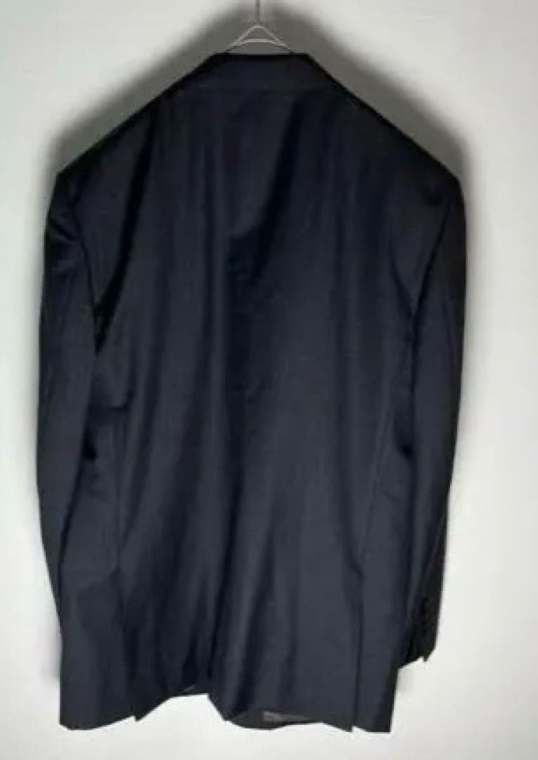 ほぼ未使用極美品 高級ブランド LANVIN スーツ ダークグレー 175㎝着