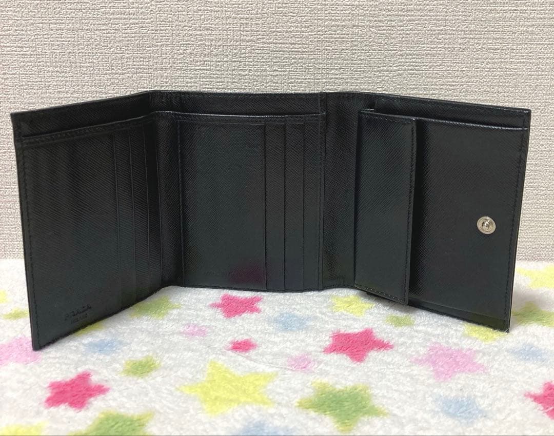 ★美品★PRADA★プラダ★ナイロン★三つ折り財布★ブラック