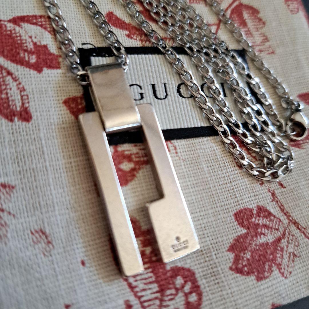 GUCCI シルバーロゴペンダントネックレス60cm3㎜
