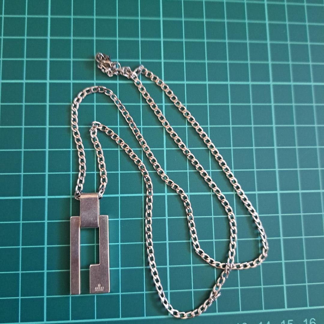 GUCCI シルバーロゴペンダントネックレス60cm3㎜