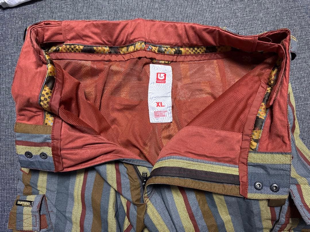 Burton バートン　スノーボードウェア XL ストライプ