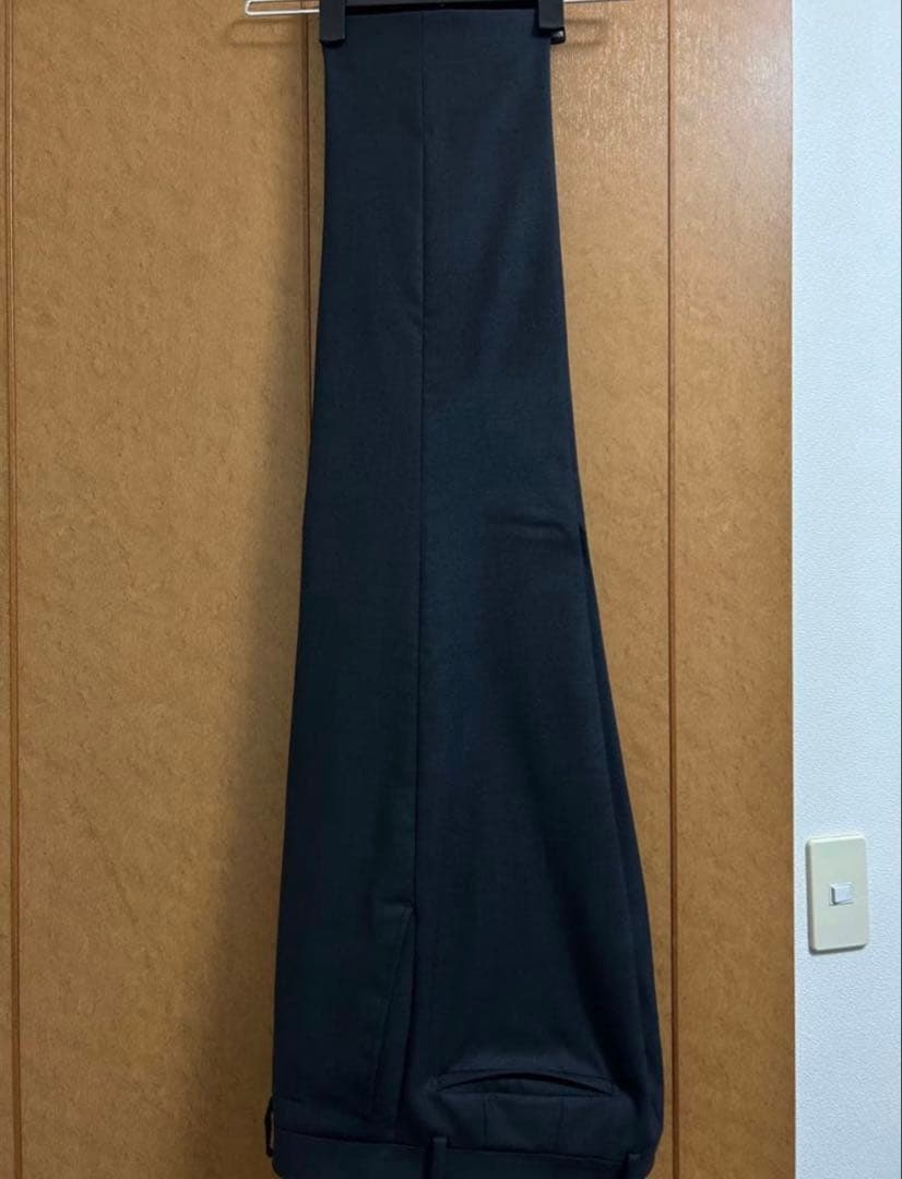 【高級GUABELLO生地　極美品】 スーツ価格15万円　3PオーダースーツA5