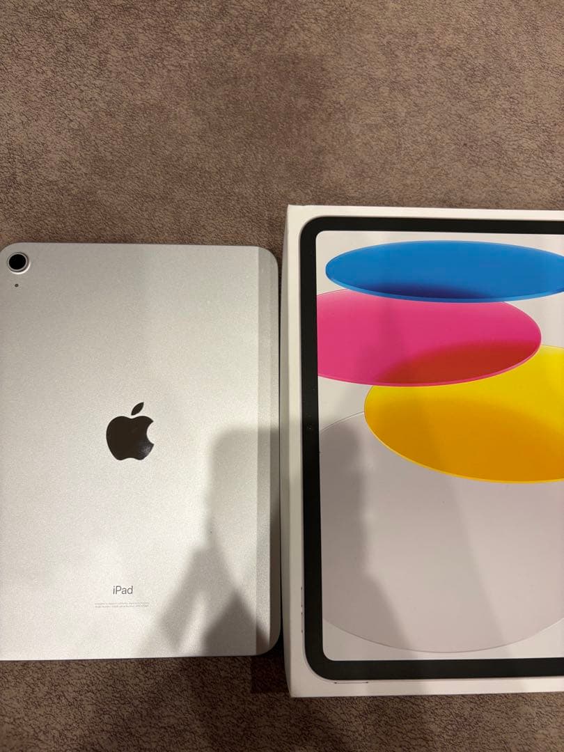 ✨美品✨【Apple】iPad　第10世代　64GB