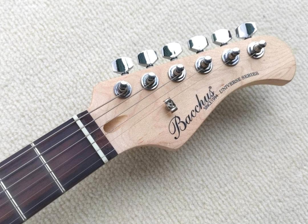 ギター BUCCHUS SST-Mini Candy Apple Red