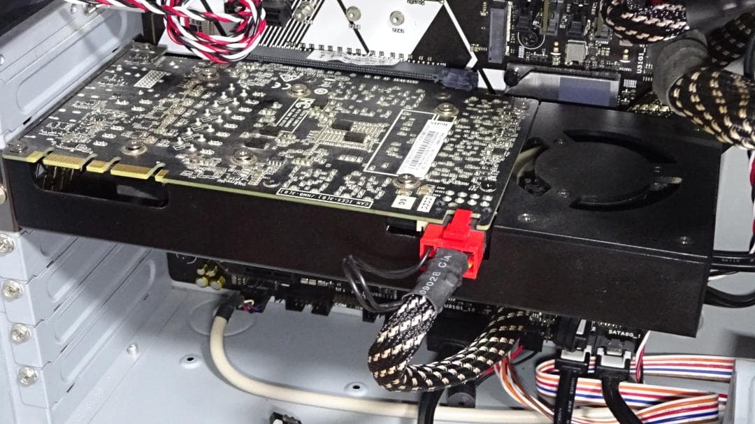 グラフィックボード・グラボ・ビデオカード ZOTAC GTX1070Ti 8GB