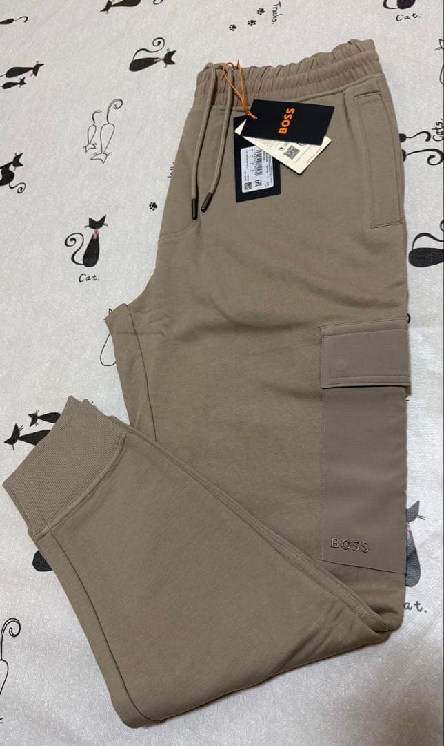 HUGO BOSS 新品未使用　メンズ　プレミアム ジョガー　パンツM