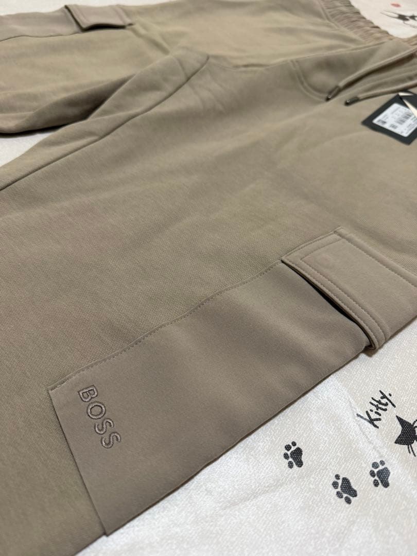 HUGO BOSS 新品未使用　メンズ　プレミアム ジョガー　パンツM