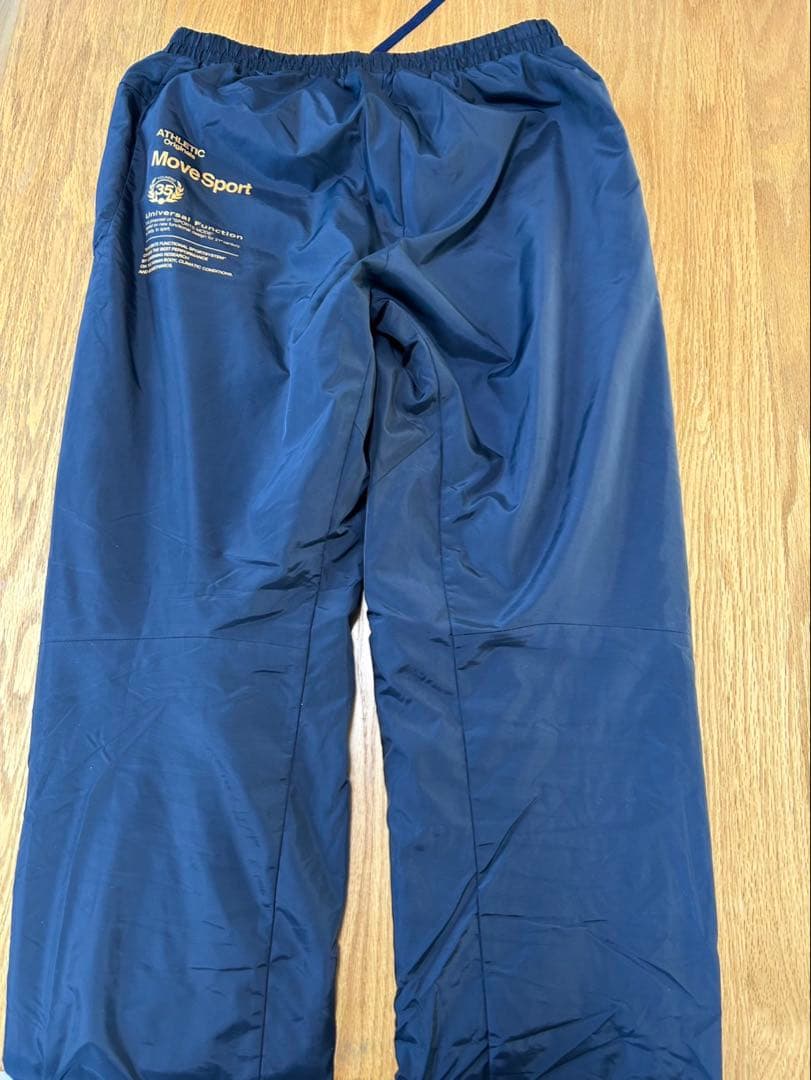 Move Sport ジャージ上下セット（メンズ）