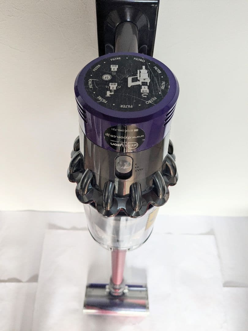 美品【55分稼働】ダイソン掃除機V10 SV12　㉒