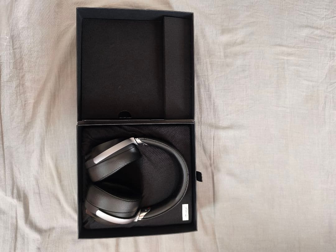 SONY MDR-Z7 初代 中古美品 箱付き 一部ケーブルなし