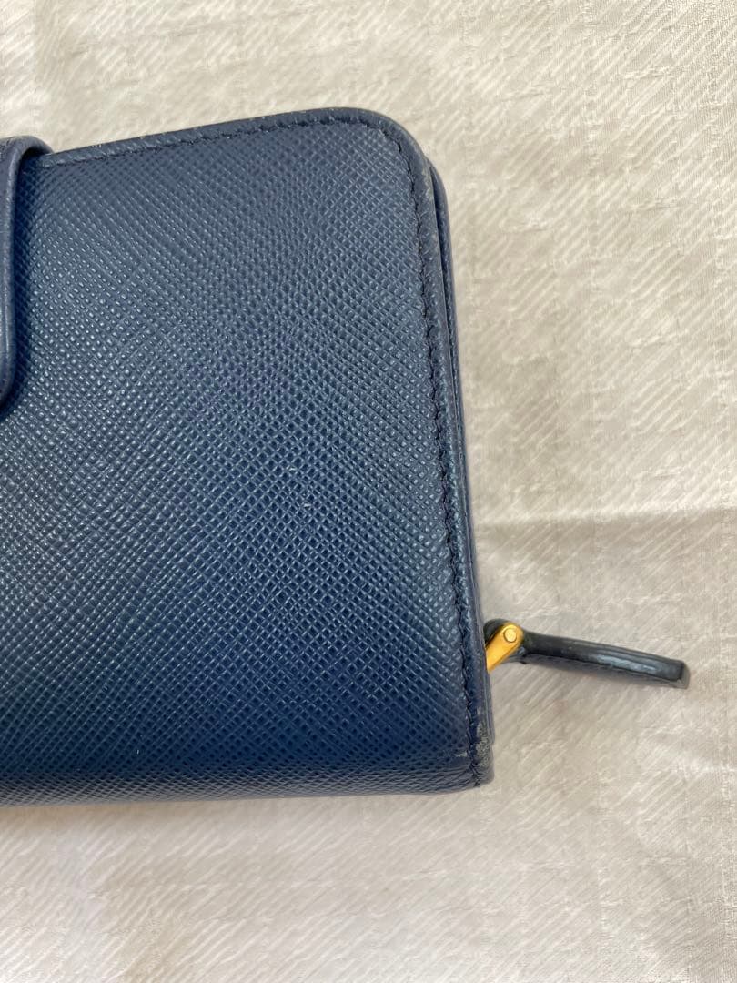 PRADA ネイビー レザー 財布