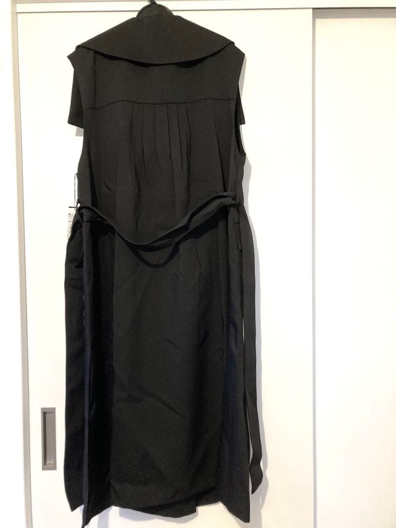 新品未使用　ヤマダヤ　Aga ロングジレ　BLACK