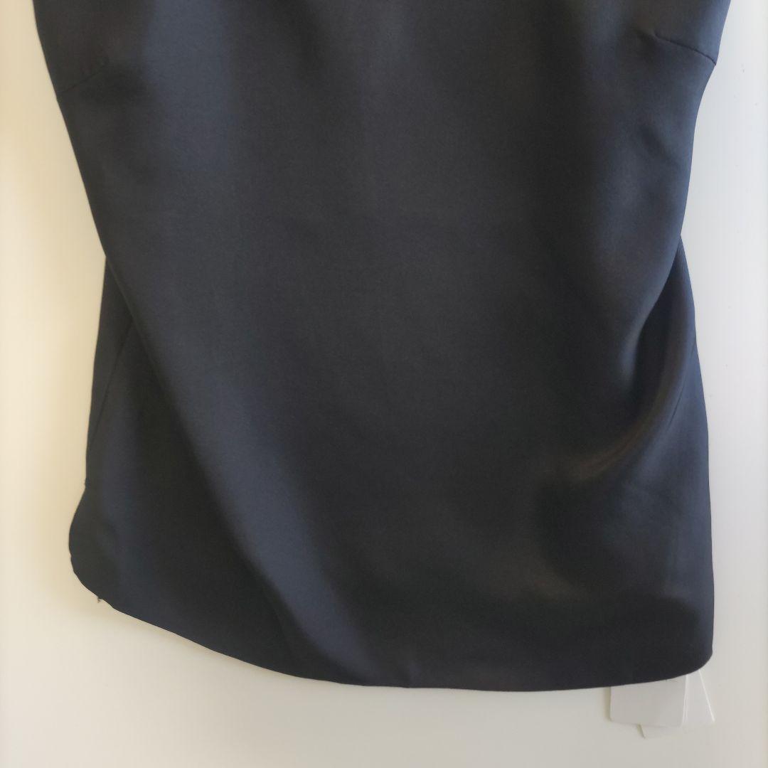 専用✨新品✨ミューズ　ドゥーズィエムクラス　 シルク　キャミソール　Vネック