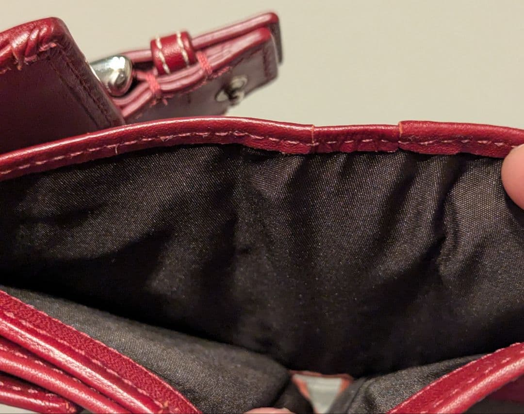 ⭐️COACH/コーチ⭐️三つ折り財布⭐️レッド⭐️匿名配送⭐️即購入OK!⭐️