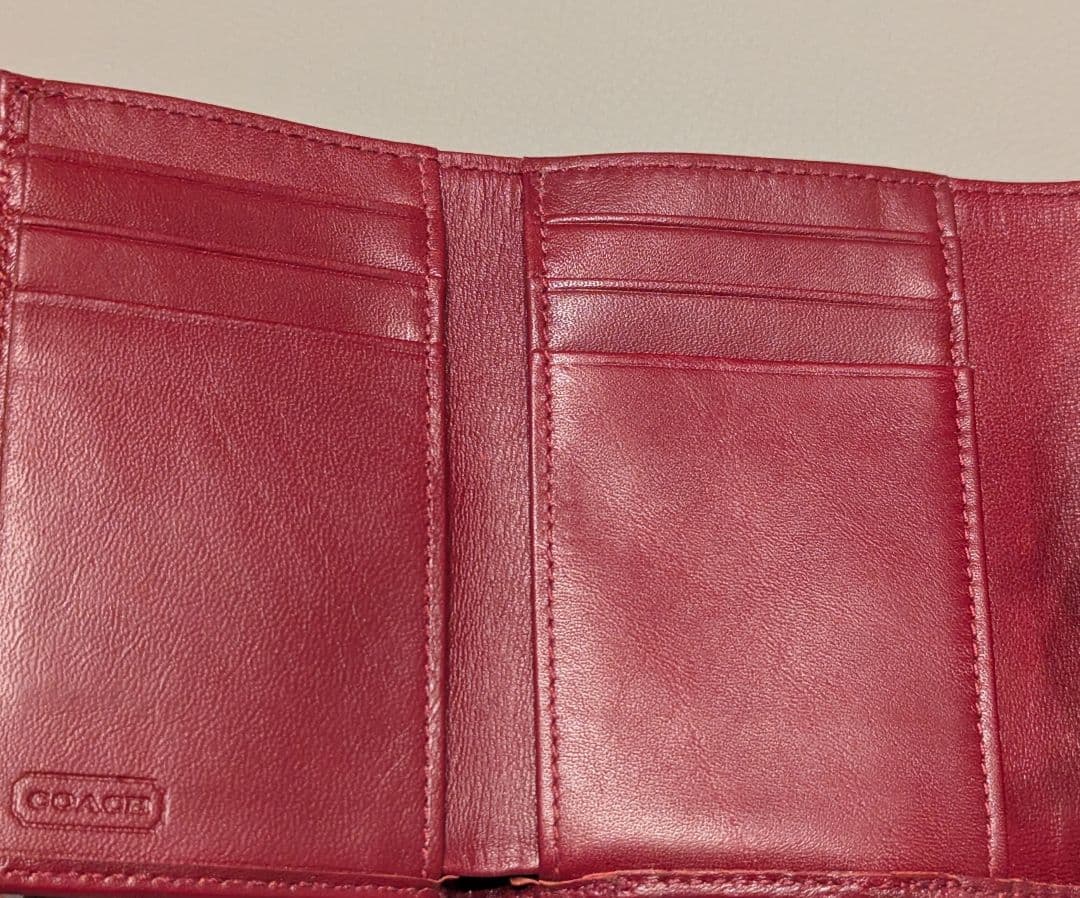 ⭐️COACH/コーチ⭐️三つ折り財布⭐️レッド⭐️匿名配送⭐️即購入OK!⭐️
