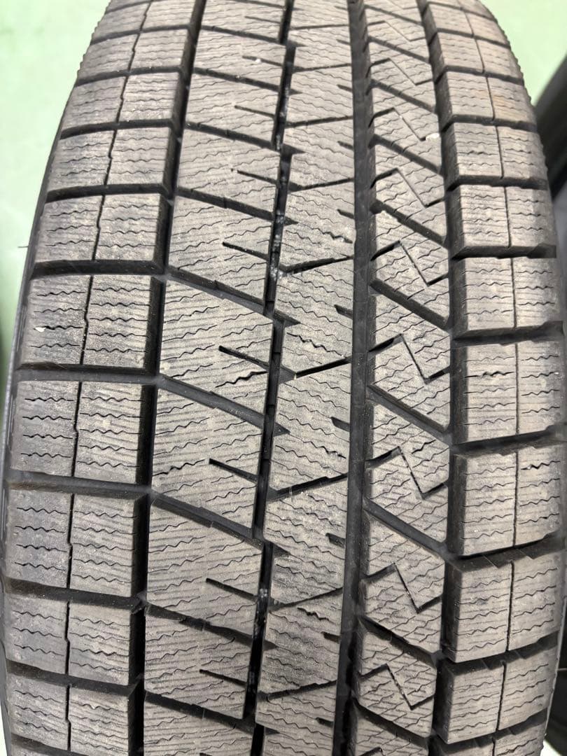 ②冬タイヤ 205/60R16 2本セット通常33000→30000円20日まで