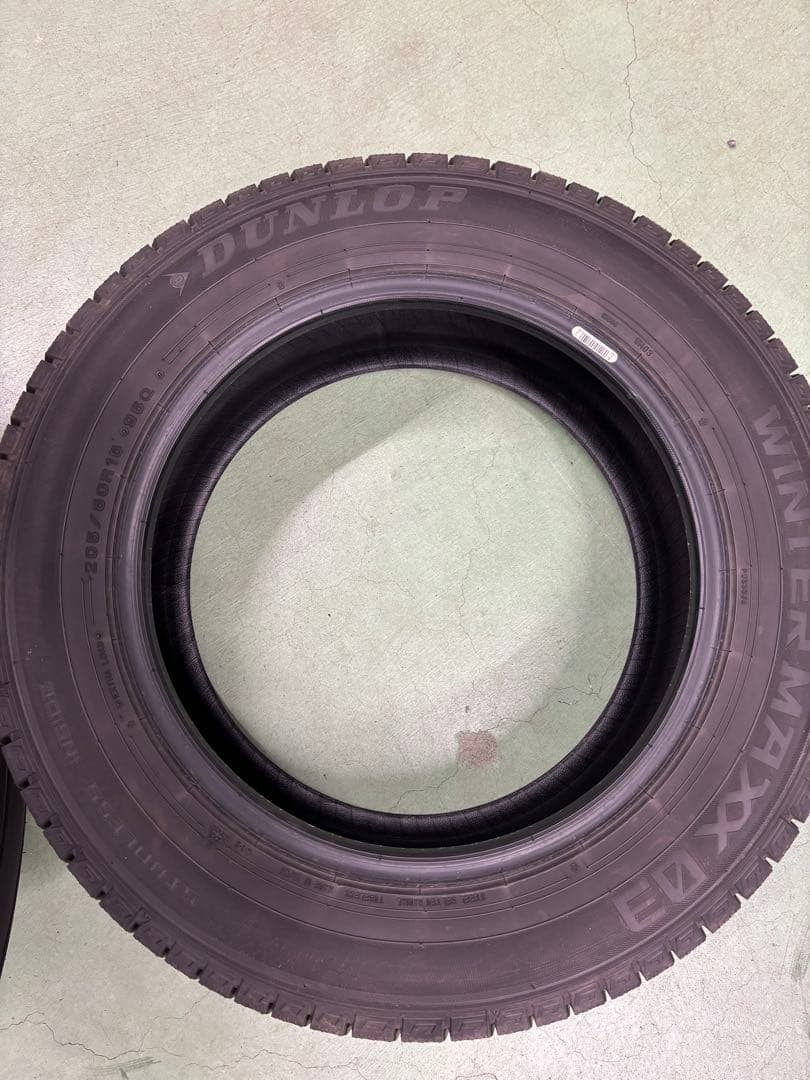 ②冬タイヤ 205/60R16 2本セット通常33000→30000円20日まで