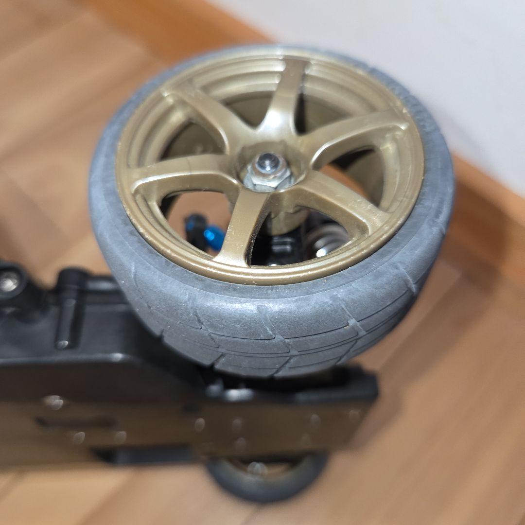 タミヤ　TB04IFS?　シャーシ　フルベア