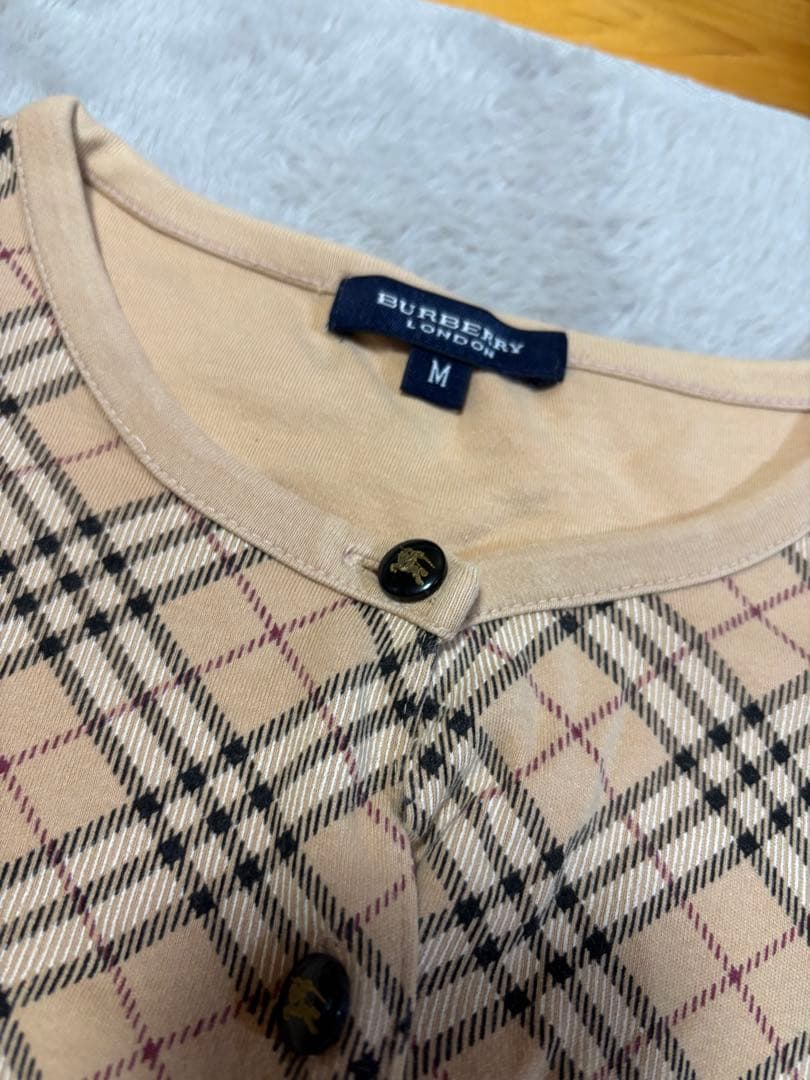 あき Burberry チェック柄 半袖Tシャツ M