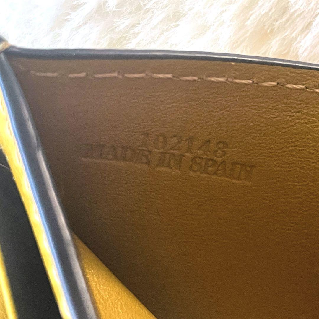 【希少カラー】 LOEWE アナグラム トライフォールド 三つ折り財布 可愛い