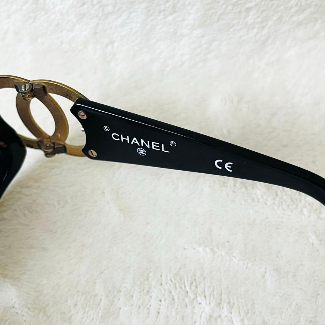 CHANEL ブラック サングラス ココマーク　イタリア製　94305