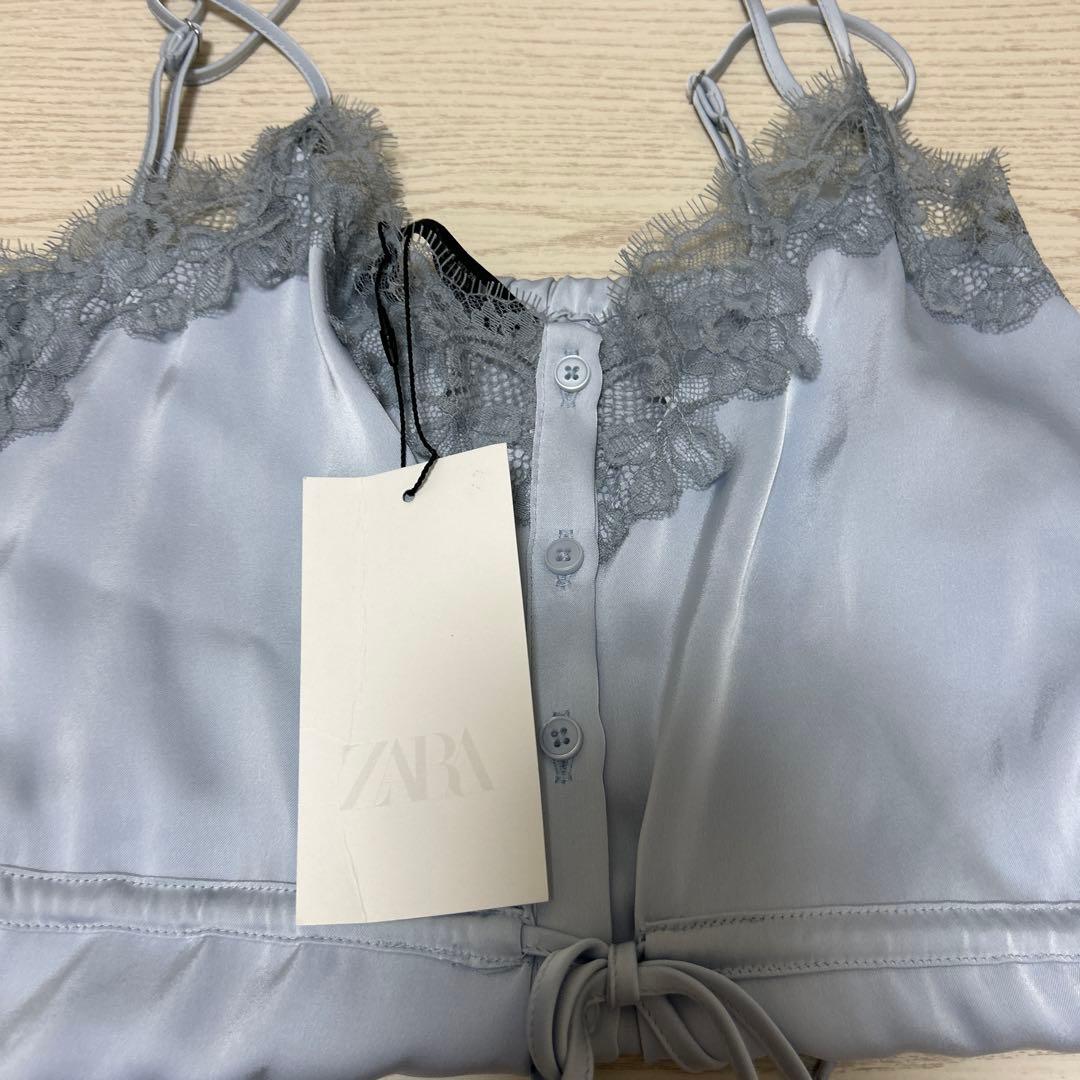 完売品 ZARA サテンレースキャミソール Sサイズ新品タグ付き　パステルブルー