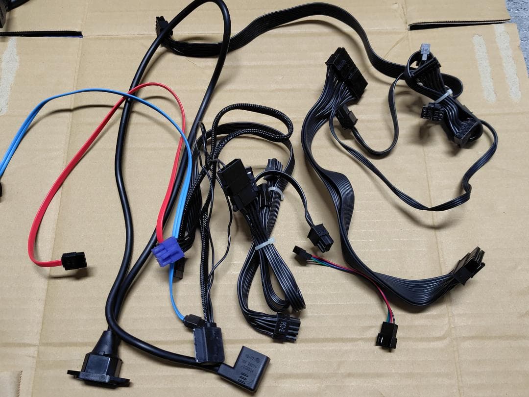 【中古】電源ユニット SILVERSTONE SST-SX650-G