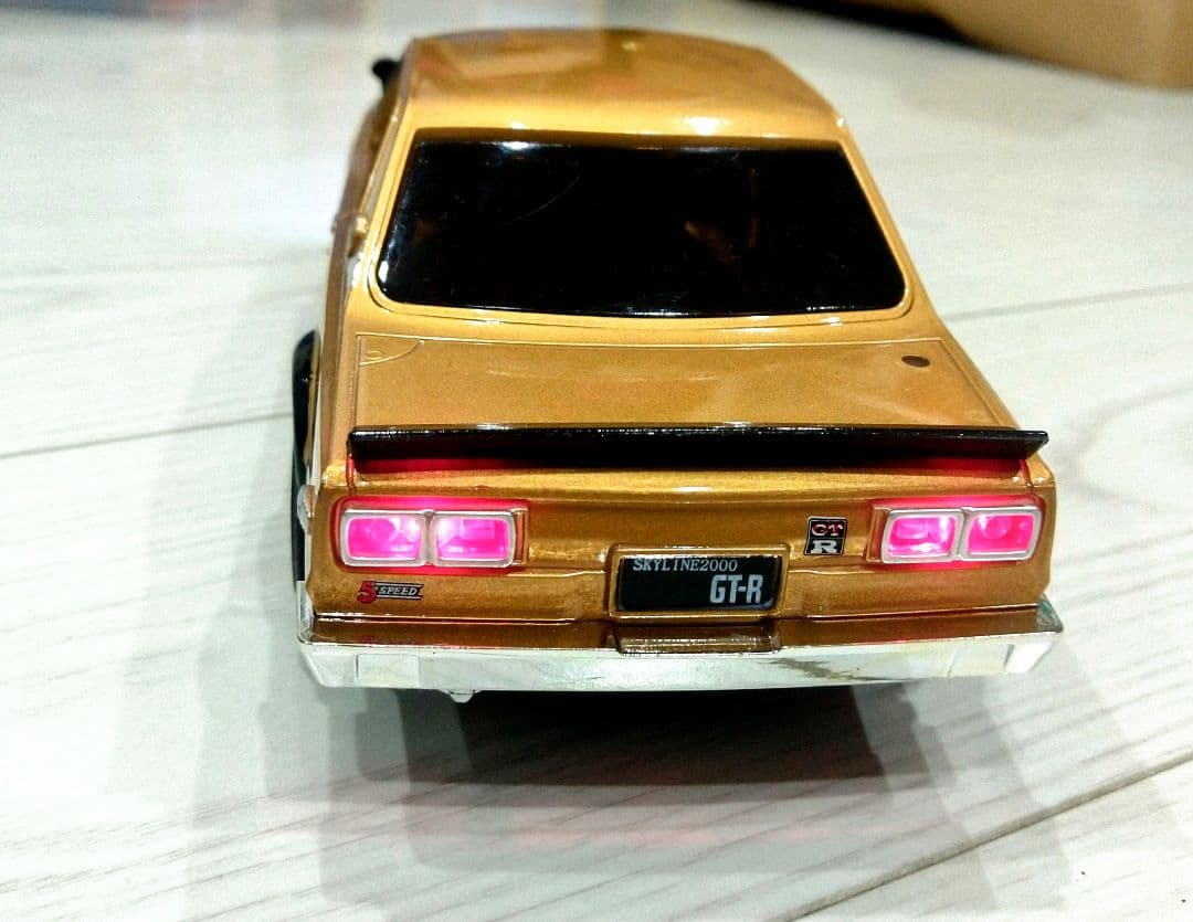 非売品R/C日産スカイライン 2000GT-R ハコスカ ゴールド1/20