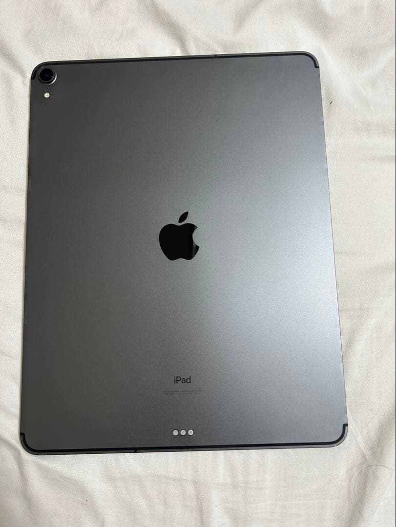 iPad 12.9インチ スペースグレー 512Gキーボード付き