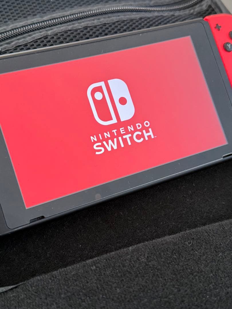 週末値下げ中♪ Nintendo Switch 本体 箱付き ケース付き