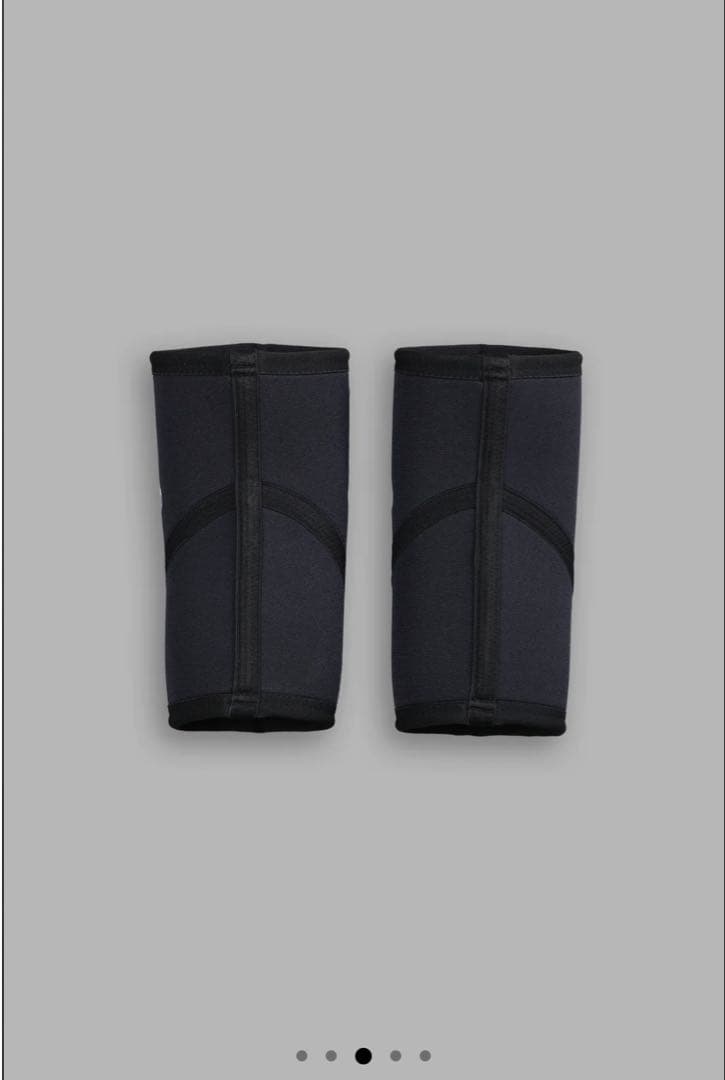 ま*ん様 ダルクスポーツ　l Elbow Sleeves