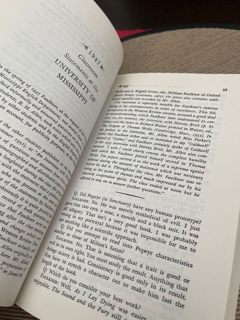 洋書 Lion in the Garden: William Faulkner