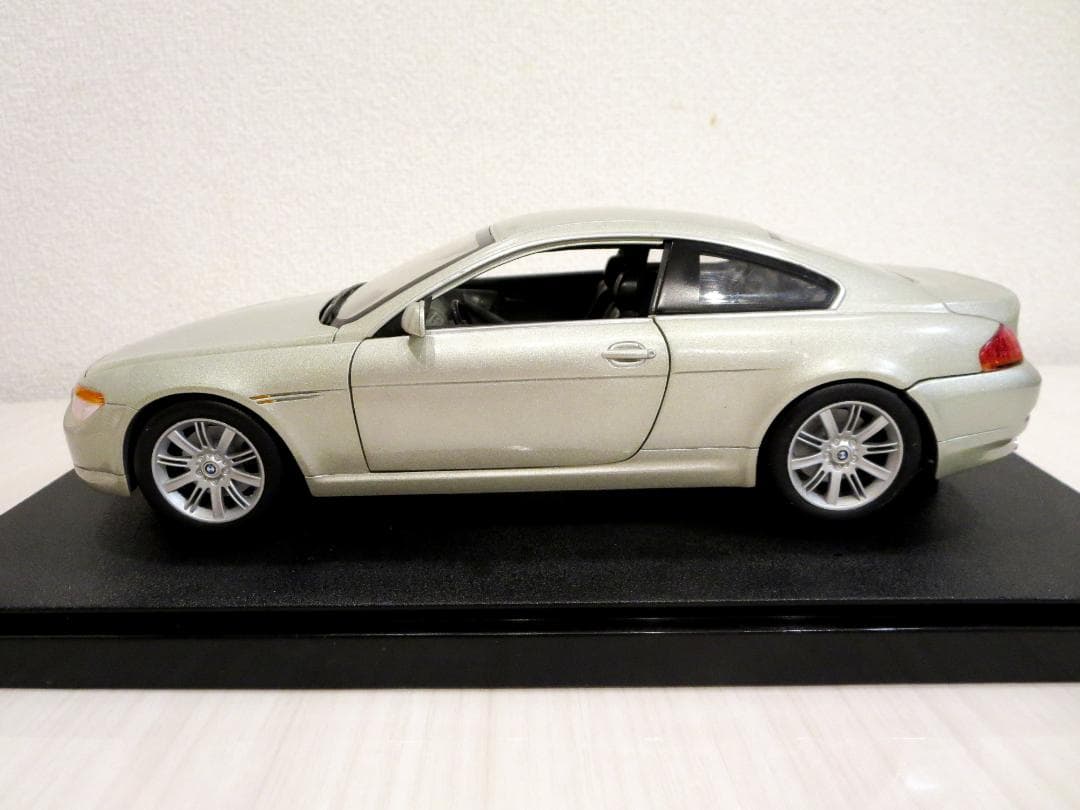 ★★ Hot Wheels ホットウィール  645ci 銀 1/18