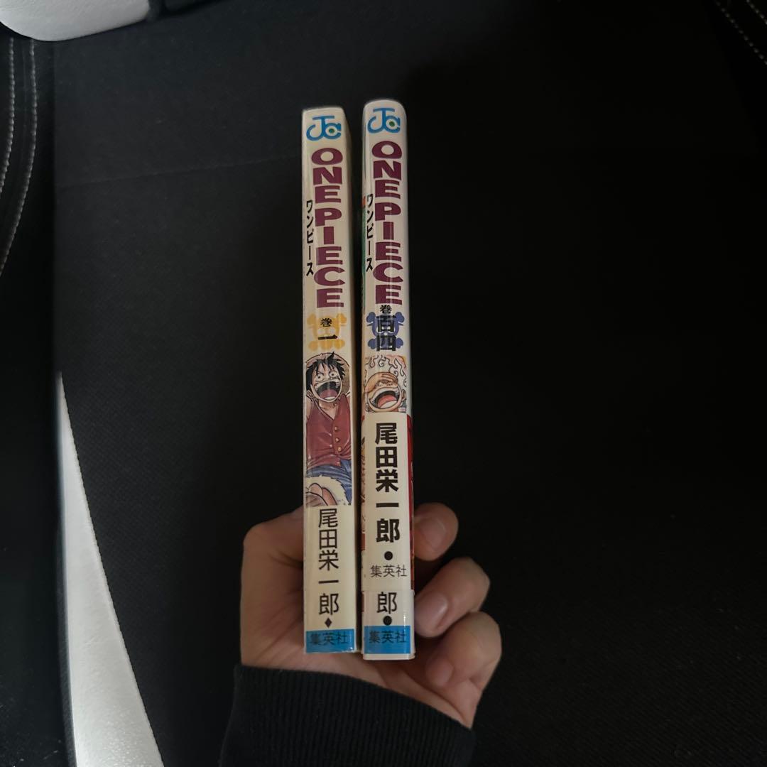 ワンピース　1巻、104巻初版