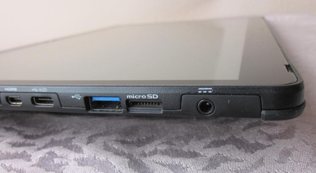 富士通タブレット Arrows Tab Q739/AB Windows11