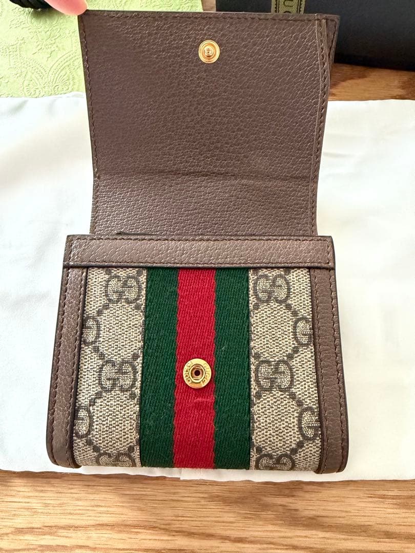 GUCCI GGモノグラム 三つ折り財布