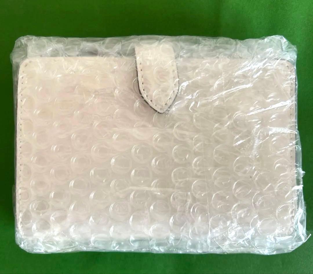 【新品正規品】kate spade サンリオコラボ 二つ折り財布