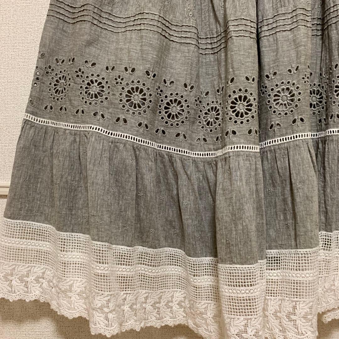 サマンサモスモス×kazumiコラボ　サス付き刺繍スカート