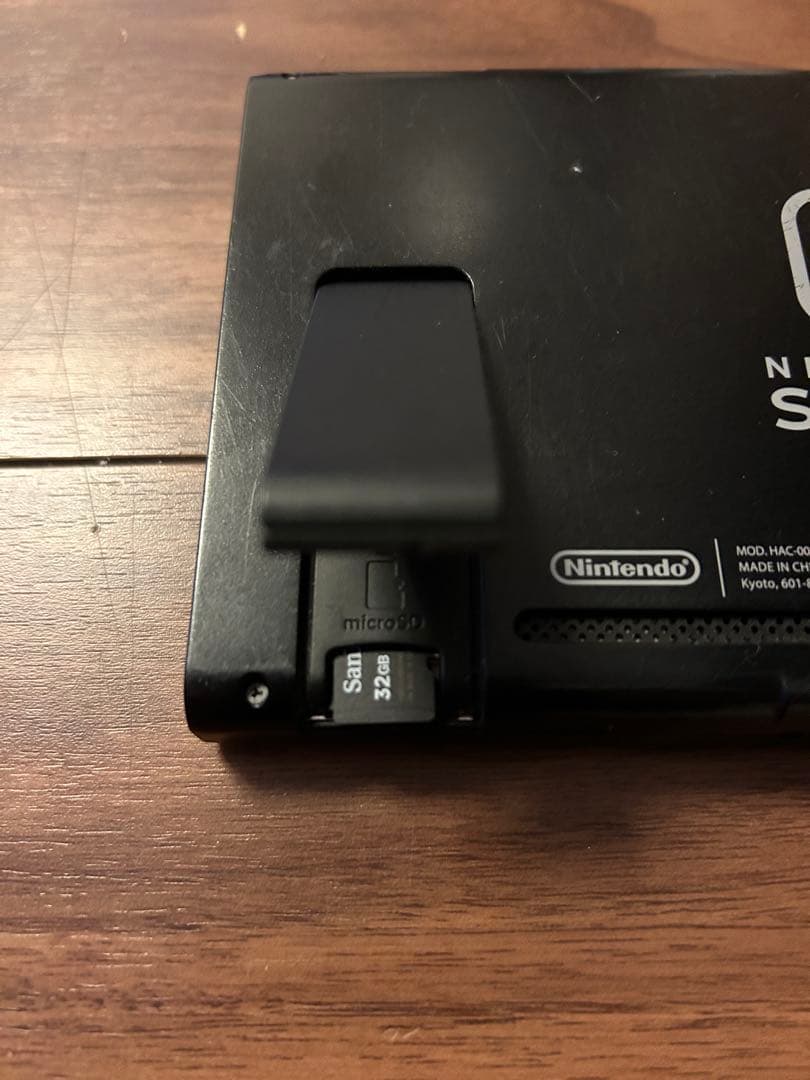 switch 本体　画面のみ　コントローラーなし