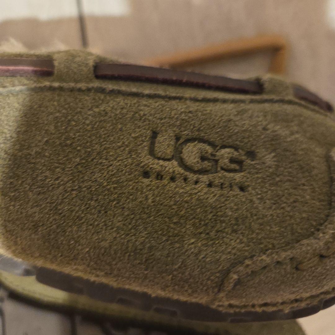 UGG オリーブグリーン モカシン(美品)お洒落必見