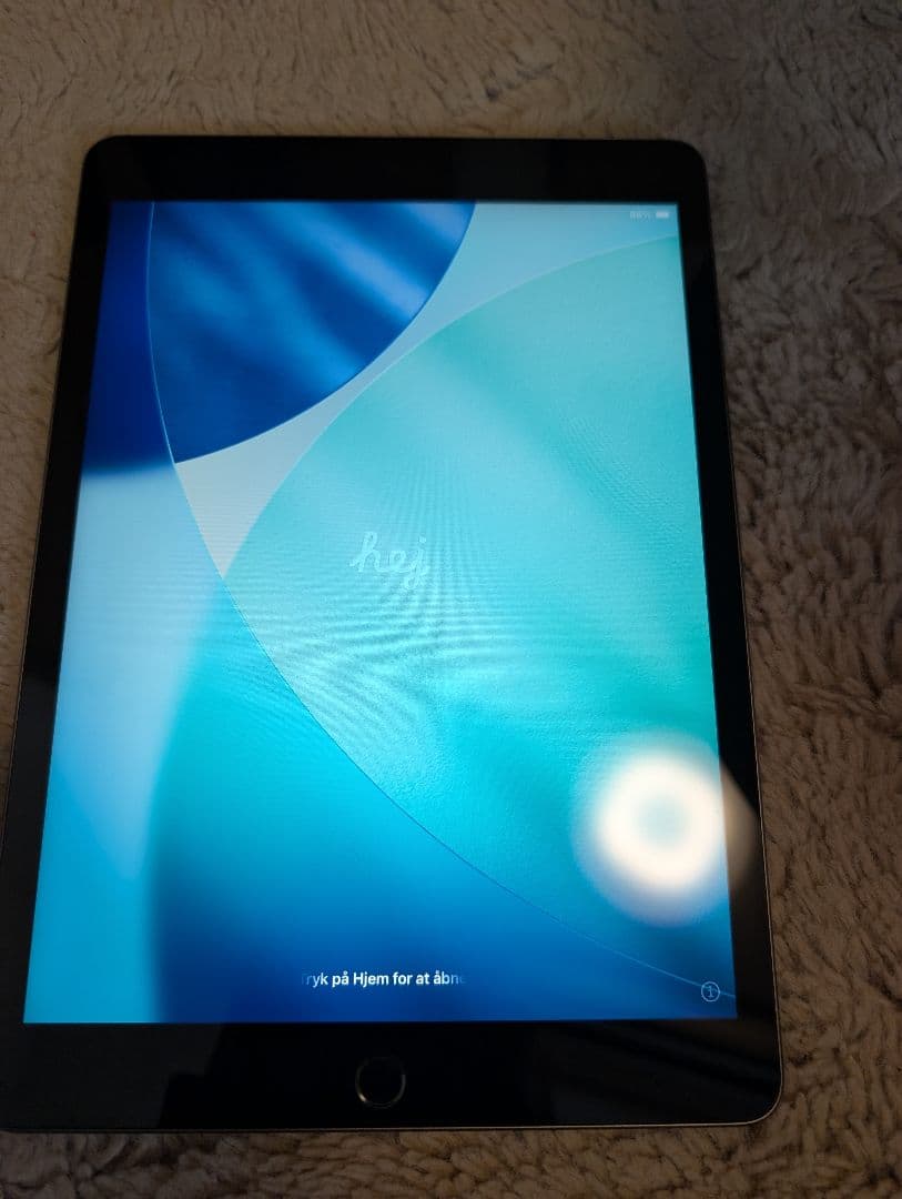 iPad 9世代本体　64GB Wi-Fiモデル