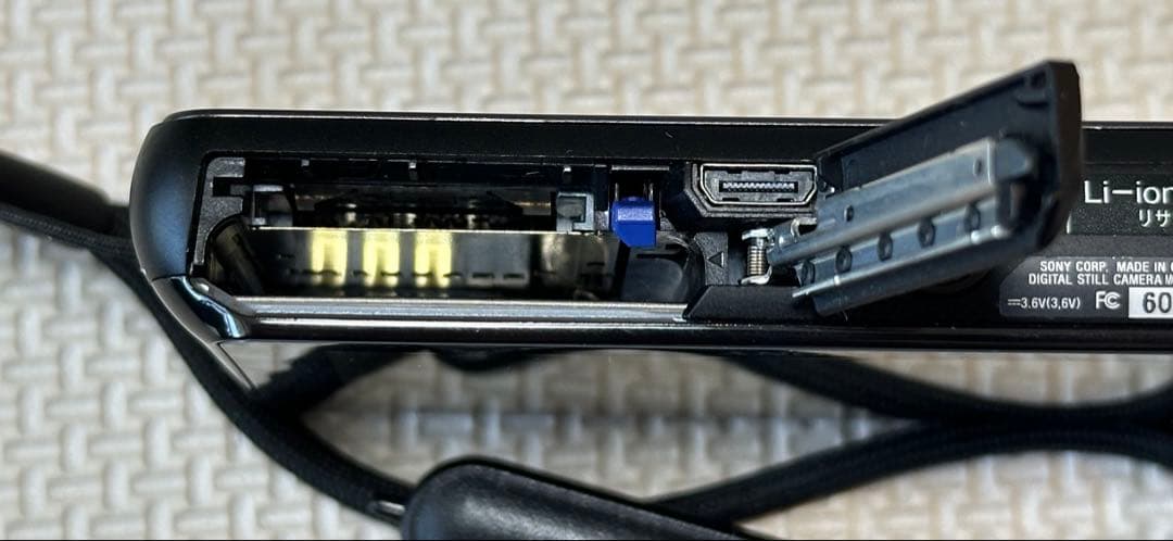 SONY Cyber-shot DSC-T99 ブラックコンパクトデジタルカメラ