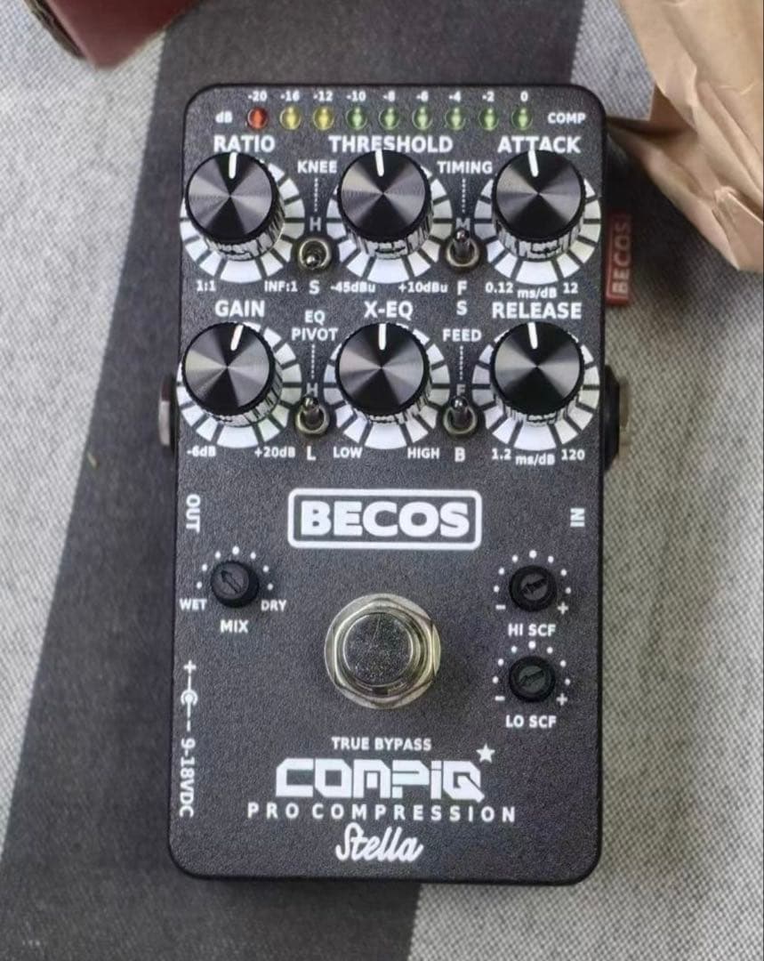 り*る様 BECOS CompIQ STELLA Pro Compressor