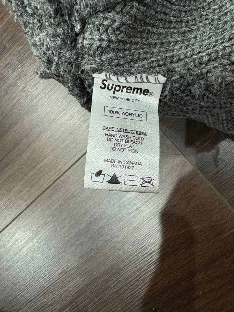 Supreme グレー ニット帽 100%アクリル