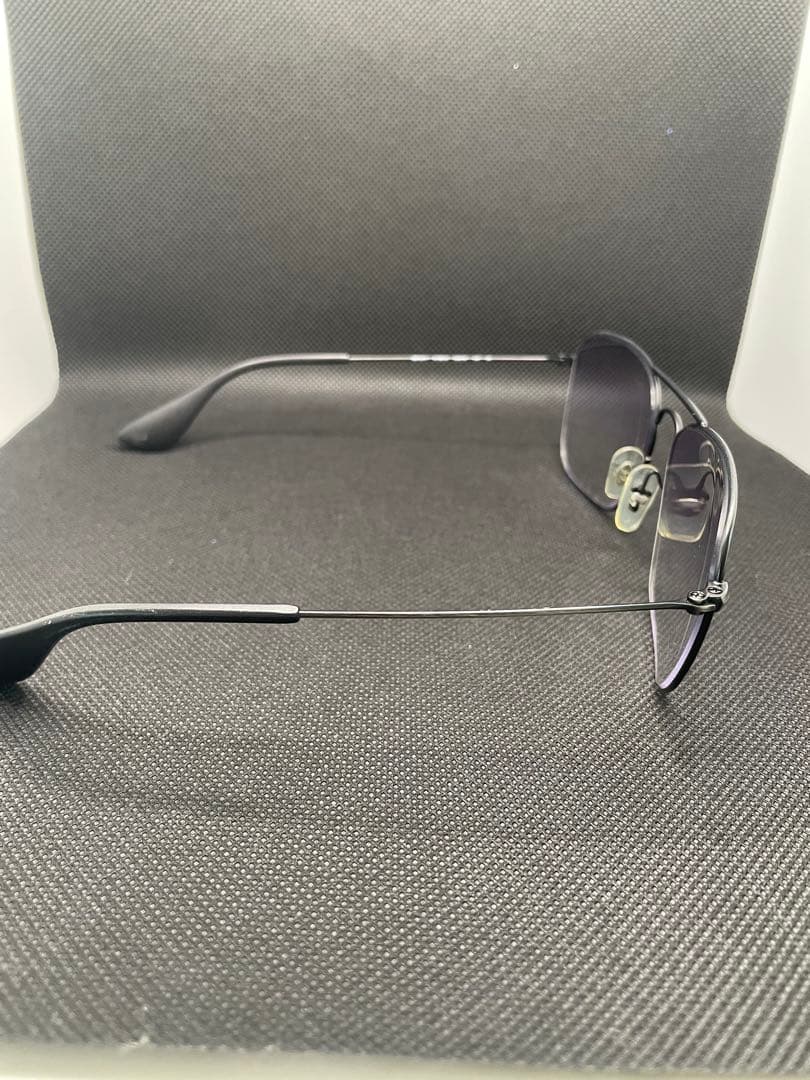 Ray-Ban シルバー アビエーター サングラス