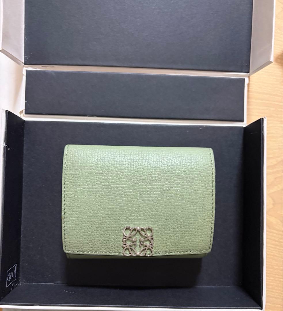 LOEWE アナグラム 三つ折り財布　箱等あり